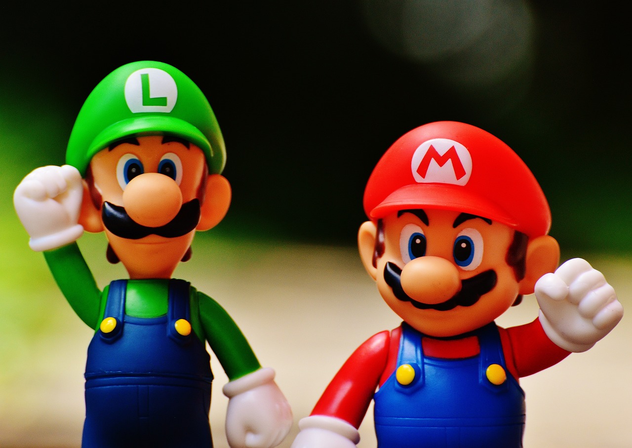 Mario and Lugi figures